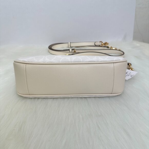 COACH Classic Old Flower White Underarm Bag - Picture 8 of 14